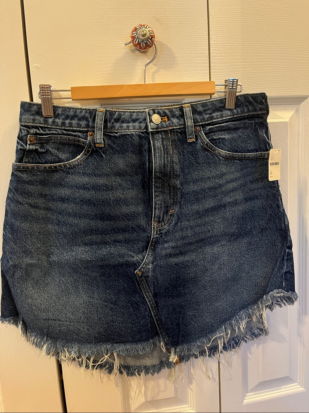 FREE PEOPLE- Bailey denim mini skirt size 30 (women’s size M/10) NWT